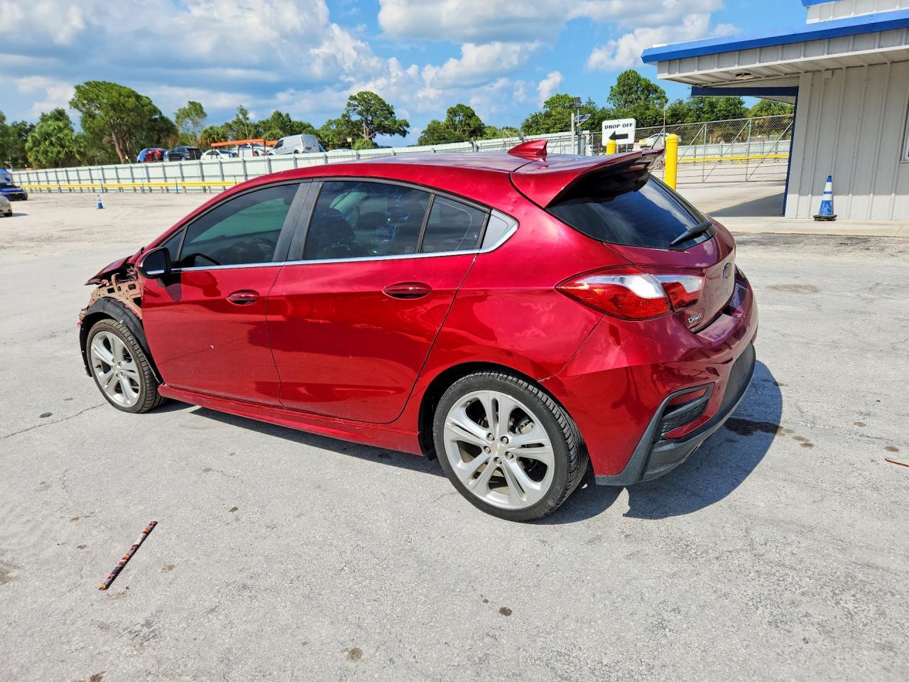 2018 Chevrolet Cruze Lt - Фото 2