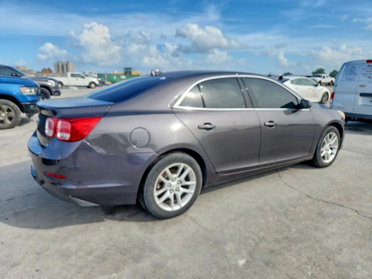 2013 Chevrolet Malibu 2Lt - Фото 3