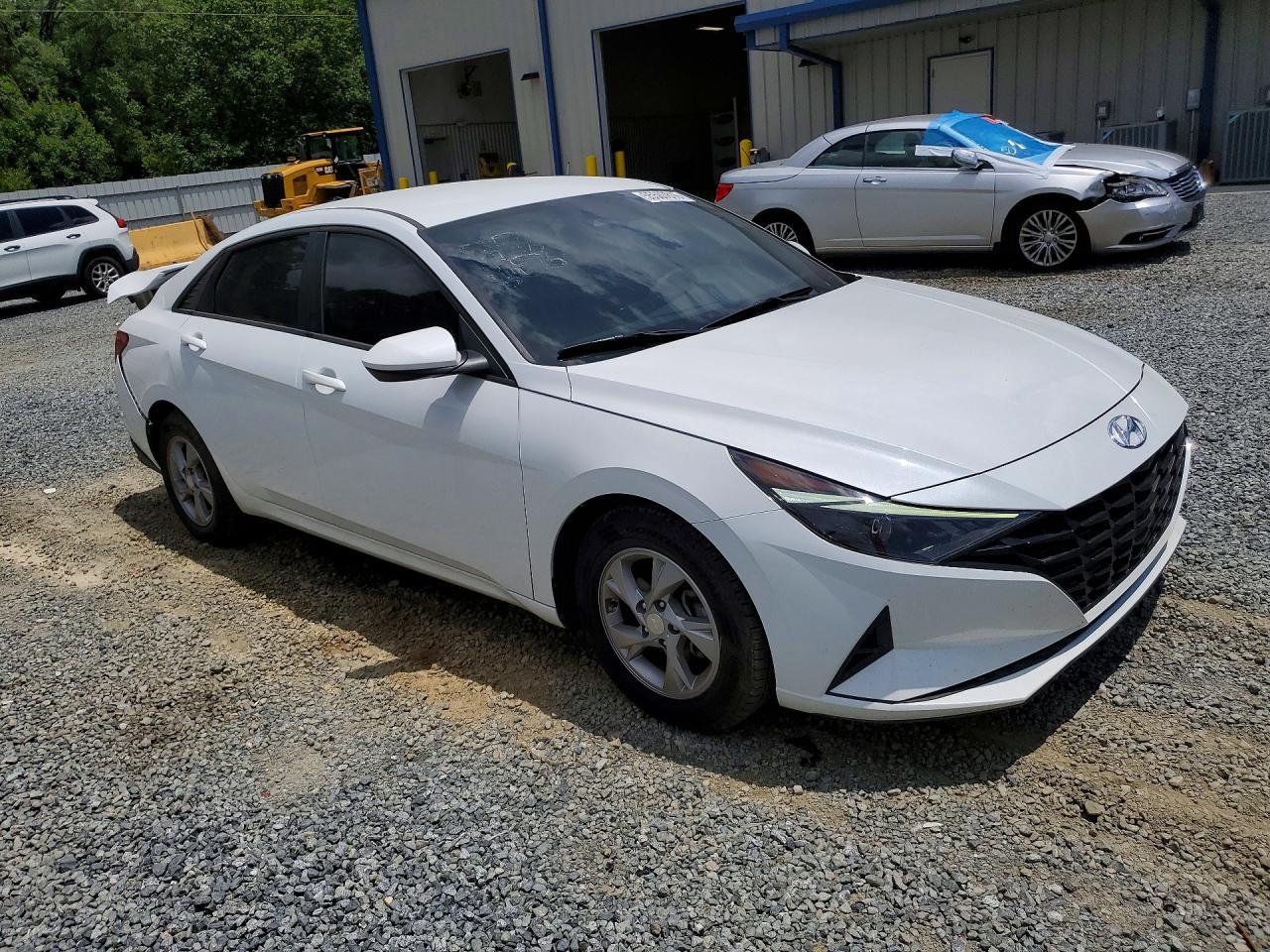 2021 Hyundai Elantra Se - Image 4
