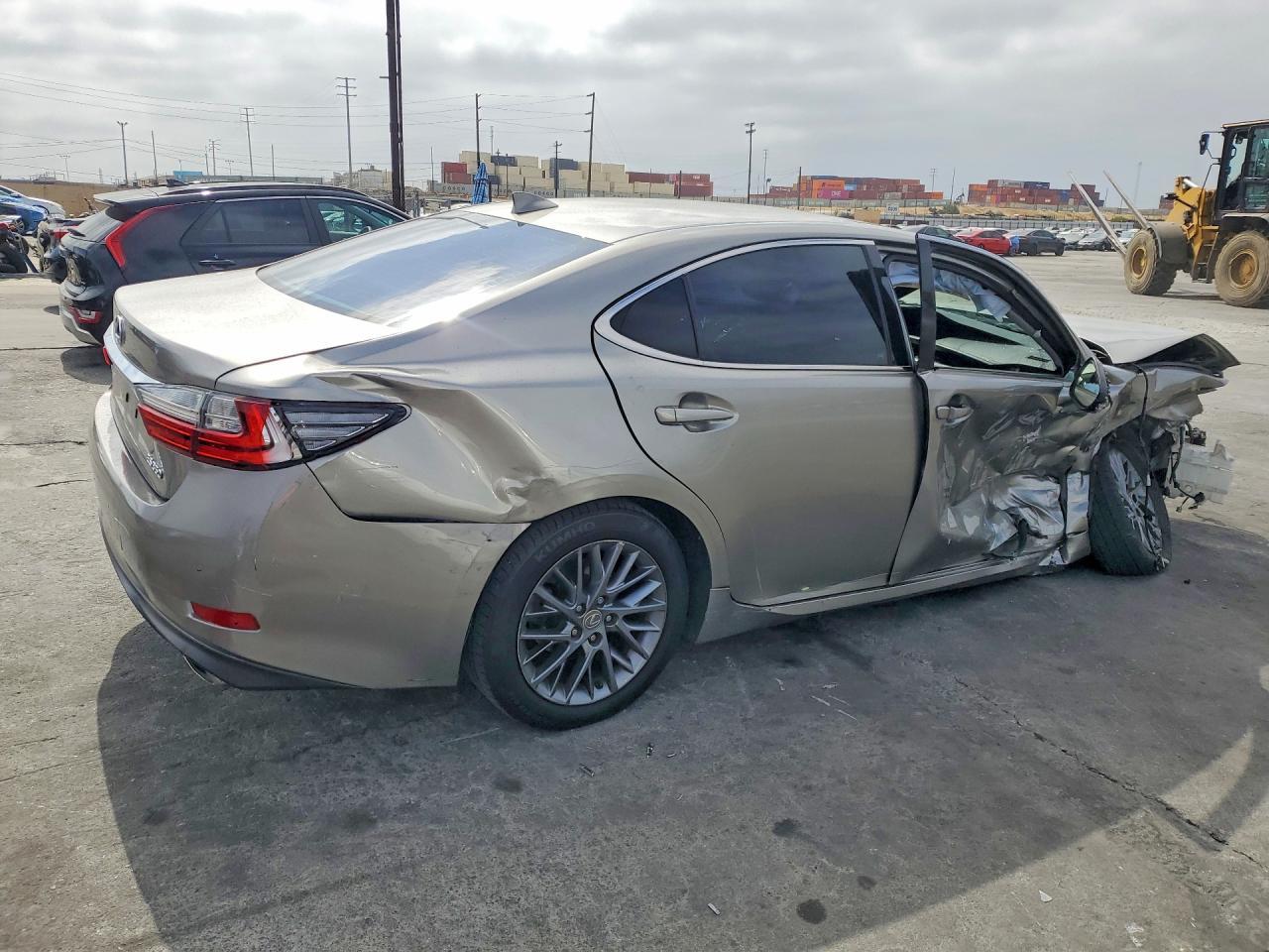 2018 Lexus Es 350 - Фото 3