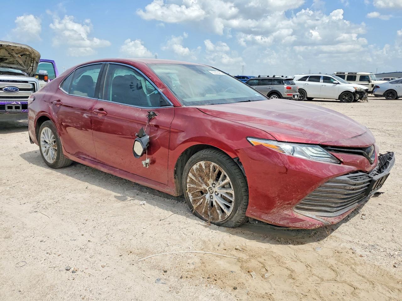 2020 Toyota Camry Xle - Фото 4