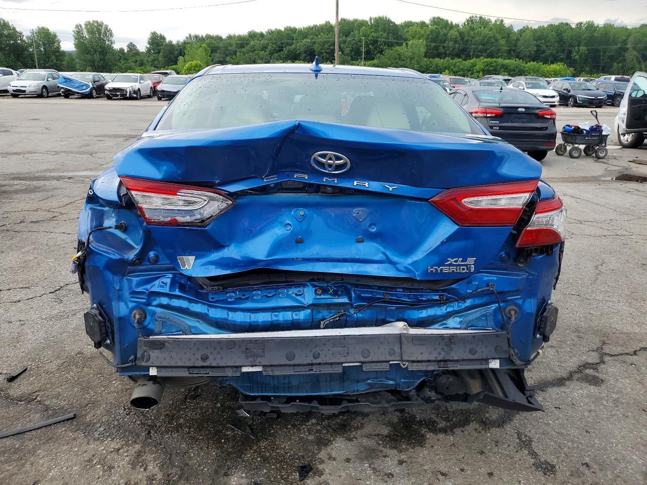 2019 Toyota Camry Hybrid Xle - Фото 6