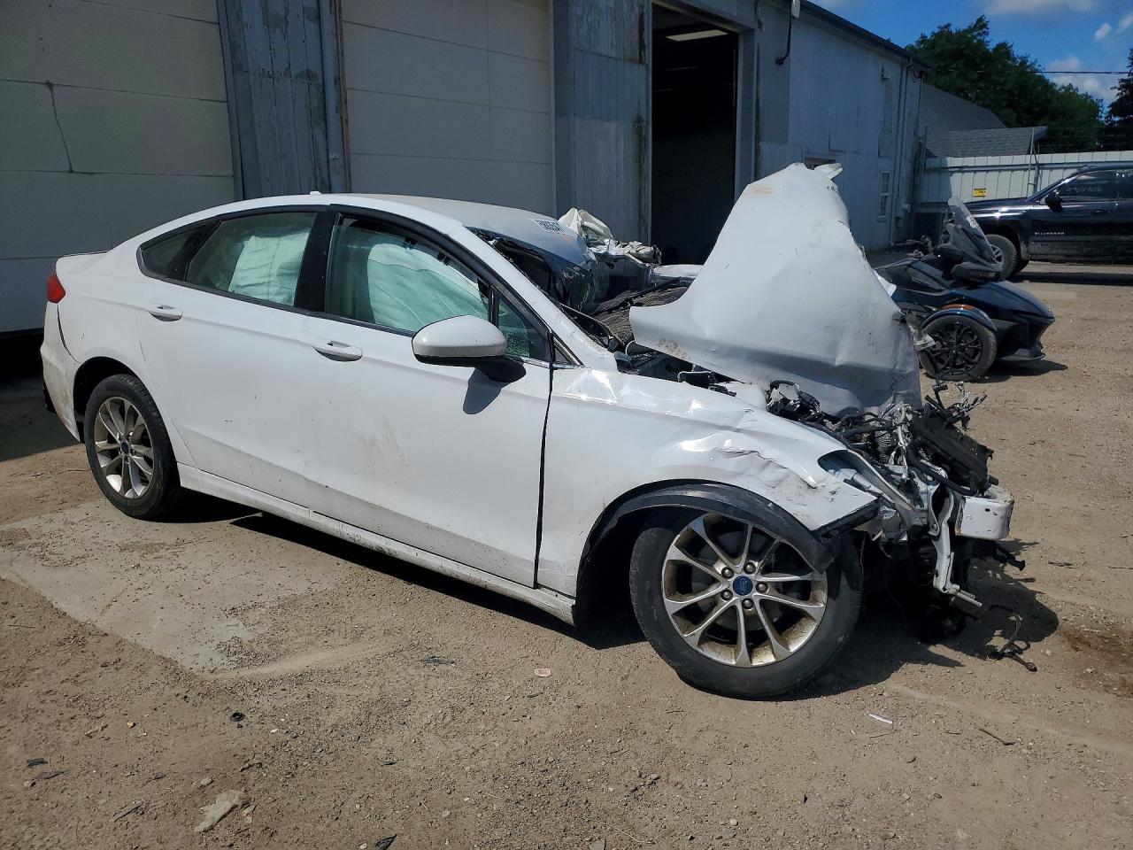 2019 Ford Fusion Se - Фото 4