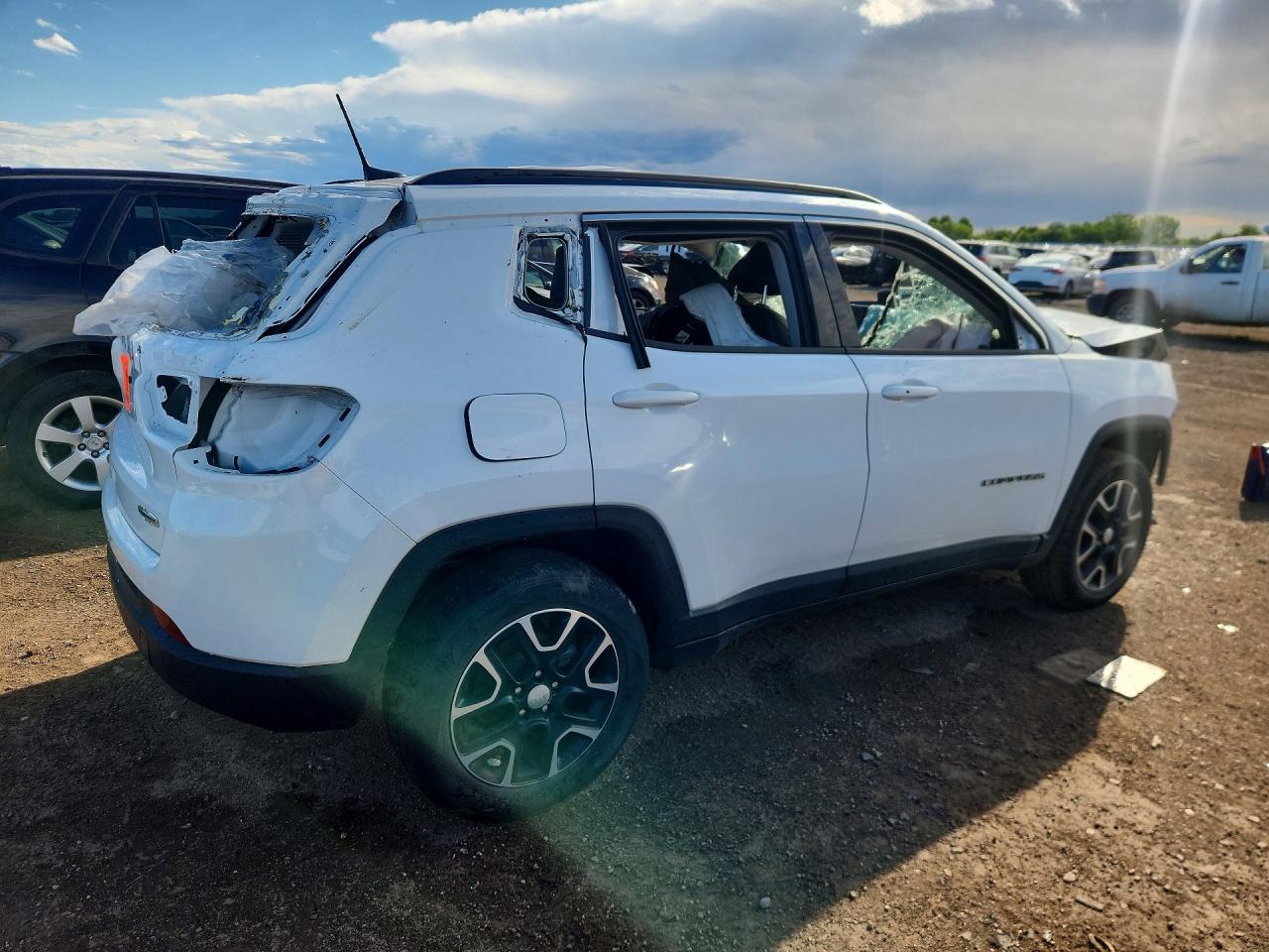 2022 Jeep Compass Latitude - Фото 3