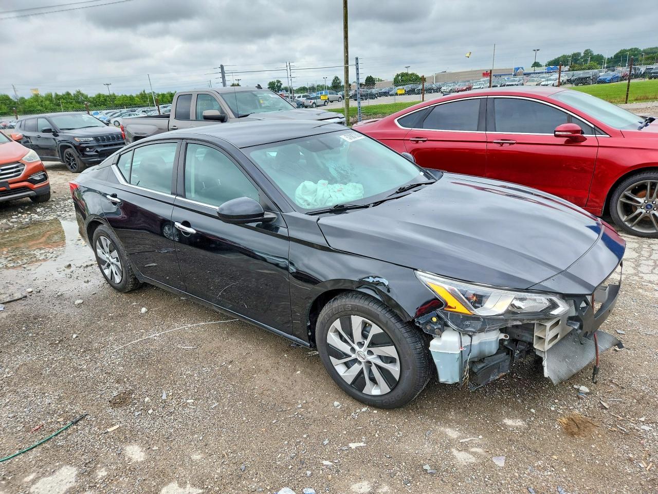 2020 Nissan Altima S - Фото 4