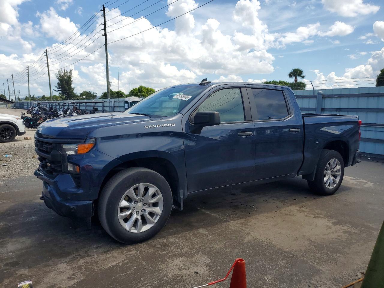 2022 Chevrolet Silverado C1500 Custom