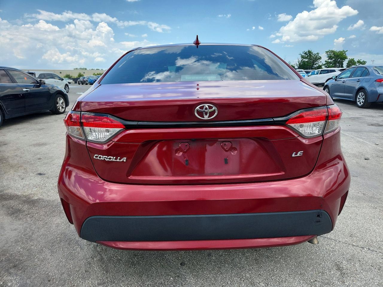 2022 Toyota Corolla Le - Image 6