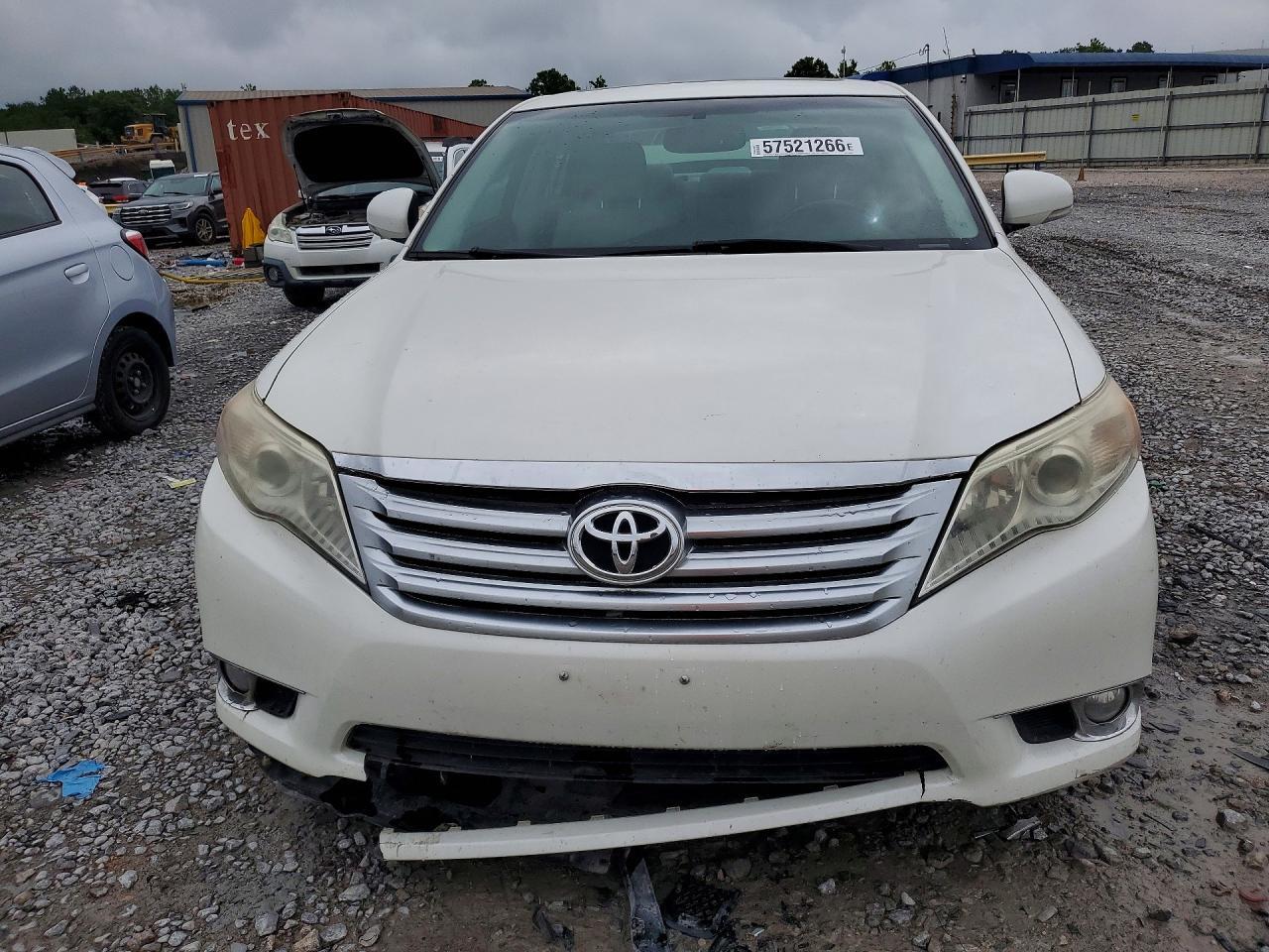 2011 Toyota Avalon Limited - Фото 5
