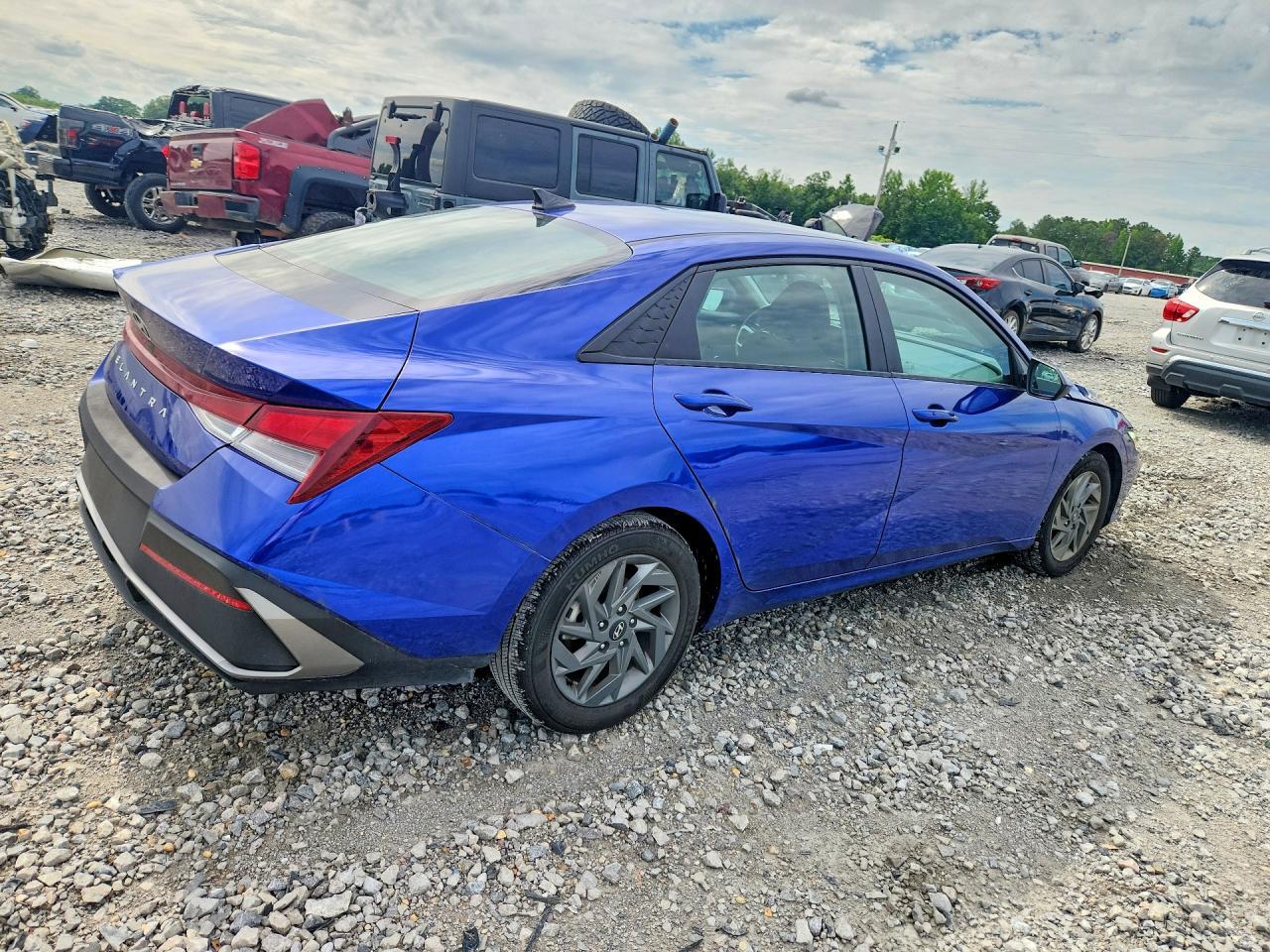 2024 Hyundai Elantra Sel - Фото 3