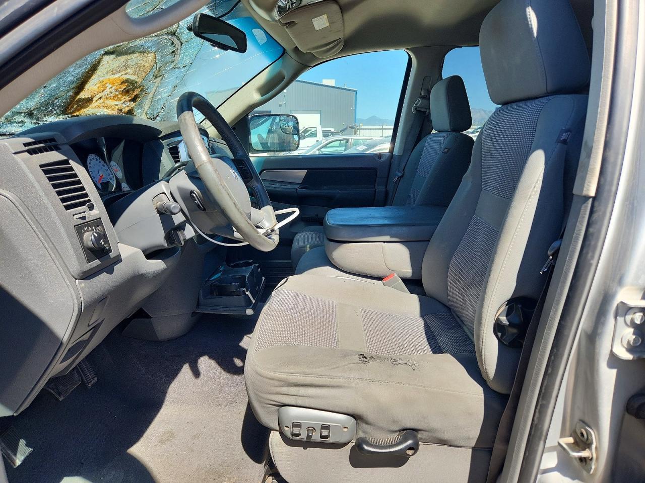 2008 Dodge Ram 2500 St - Фото 7
