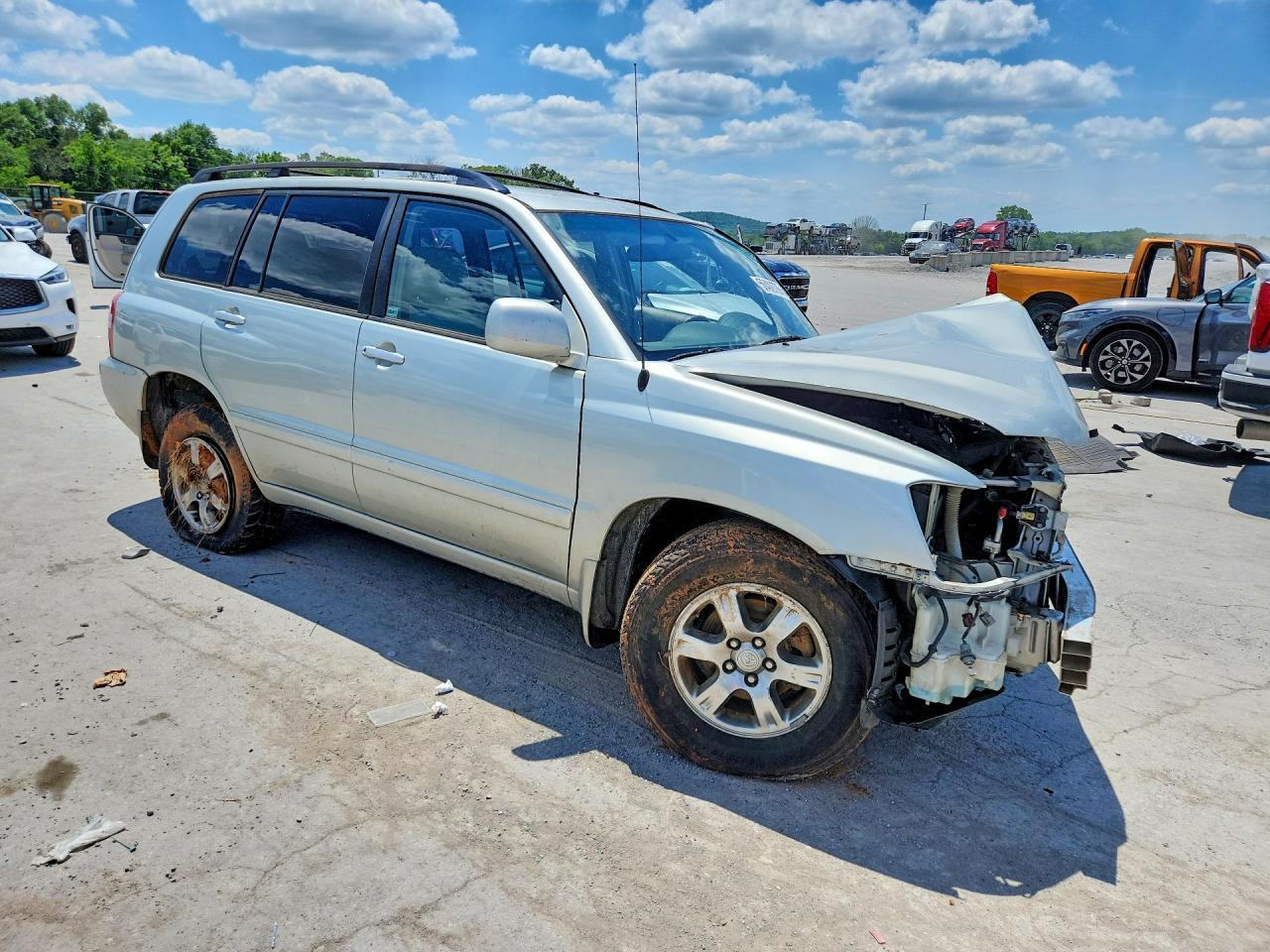 2004 Toyota Highlander Base - Image 4
