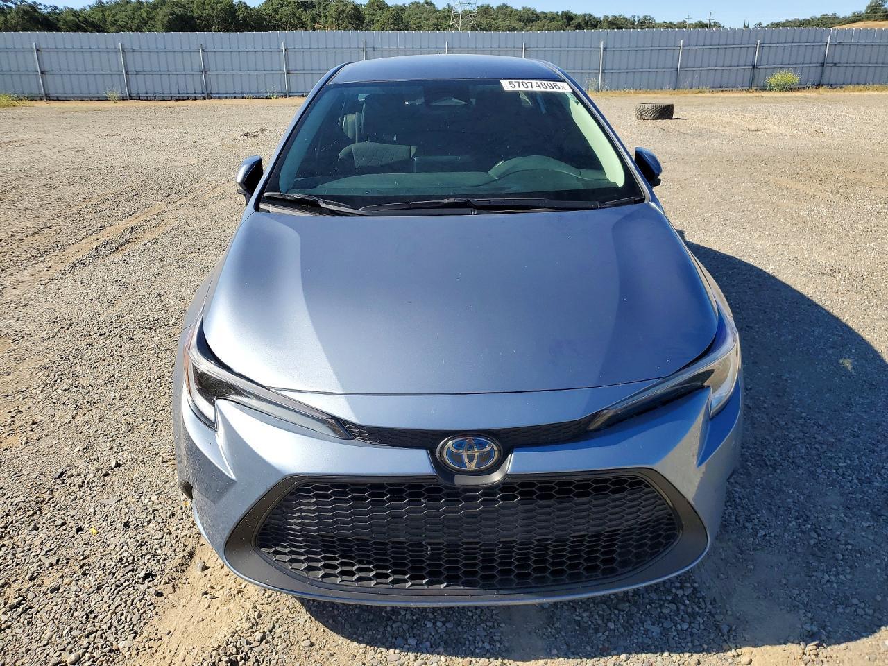2025 Toyota Corolla Hybrid Le - Image 5