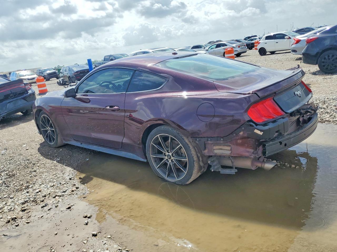 2018 Ford Mustang - Image 2