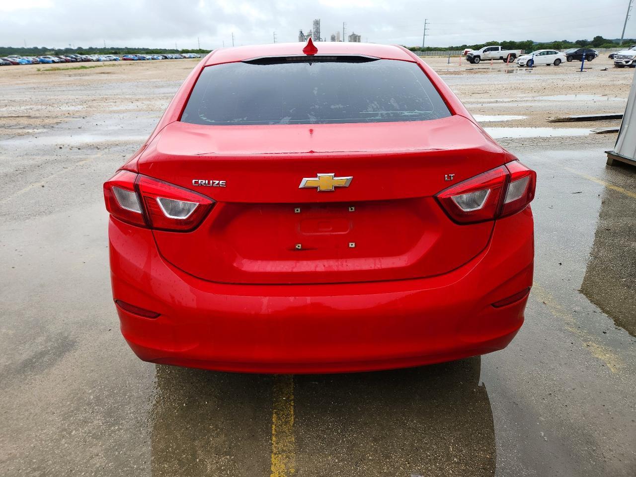 2019 Chevrolet Cruze Lt - Image 6