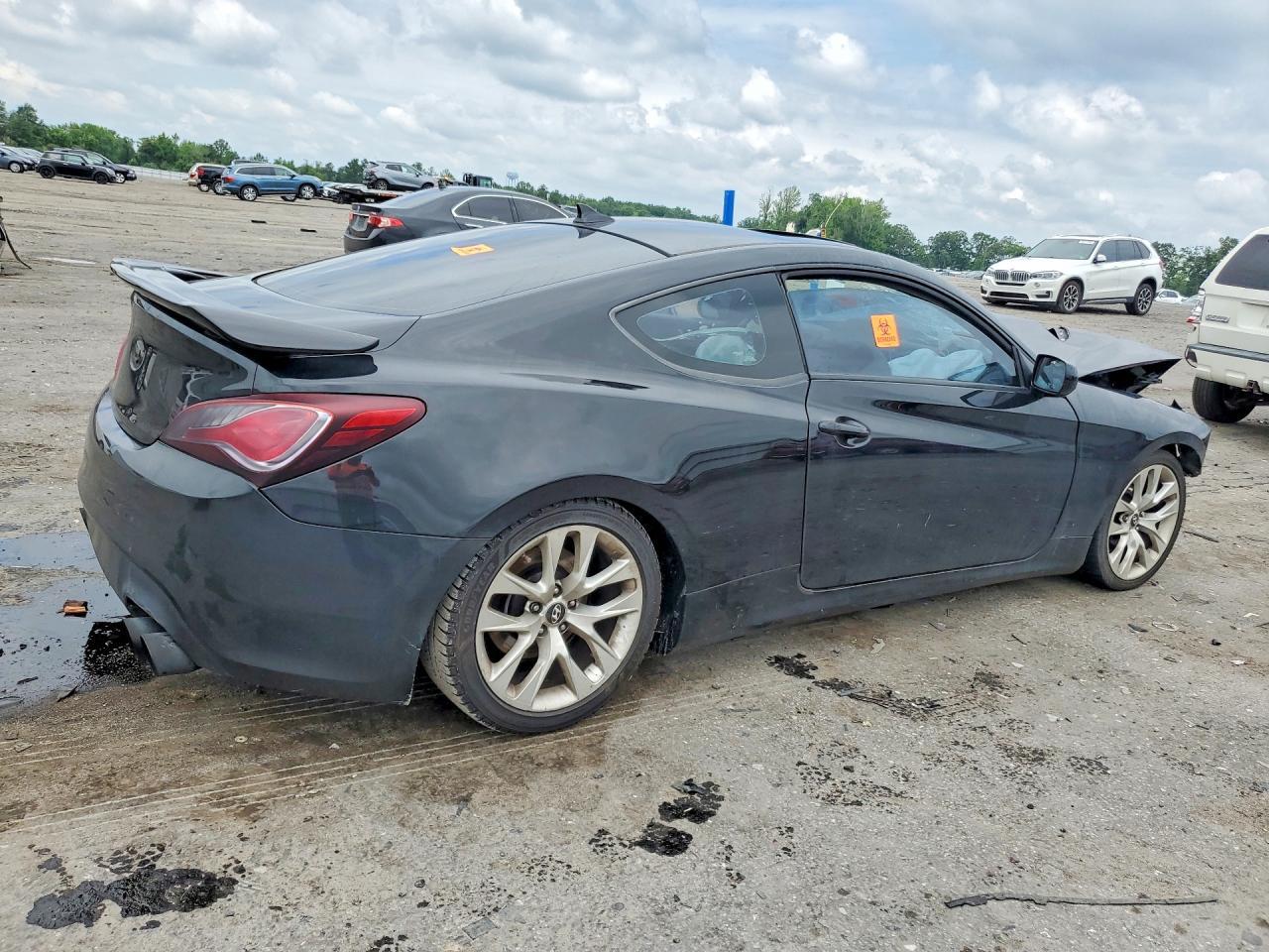2013 Hyundai Genesis Coupe 2.0T - Фото 3