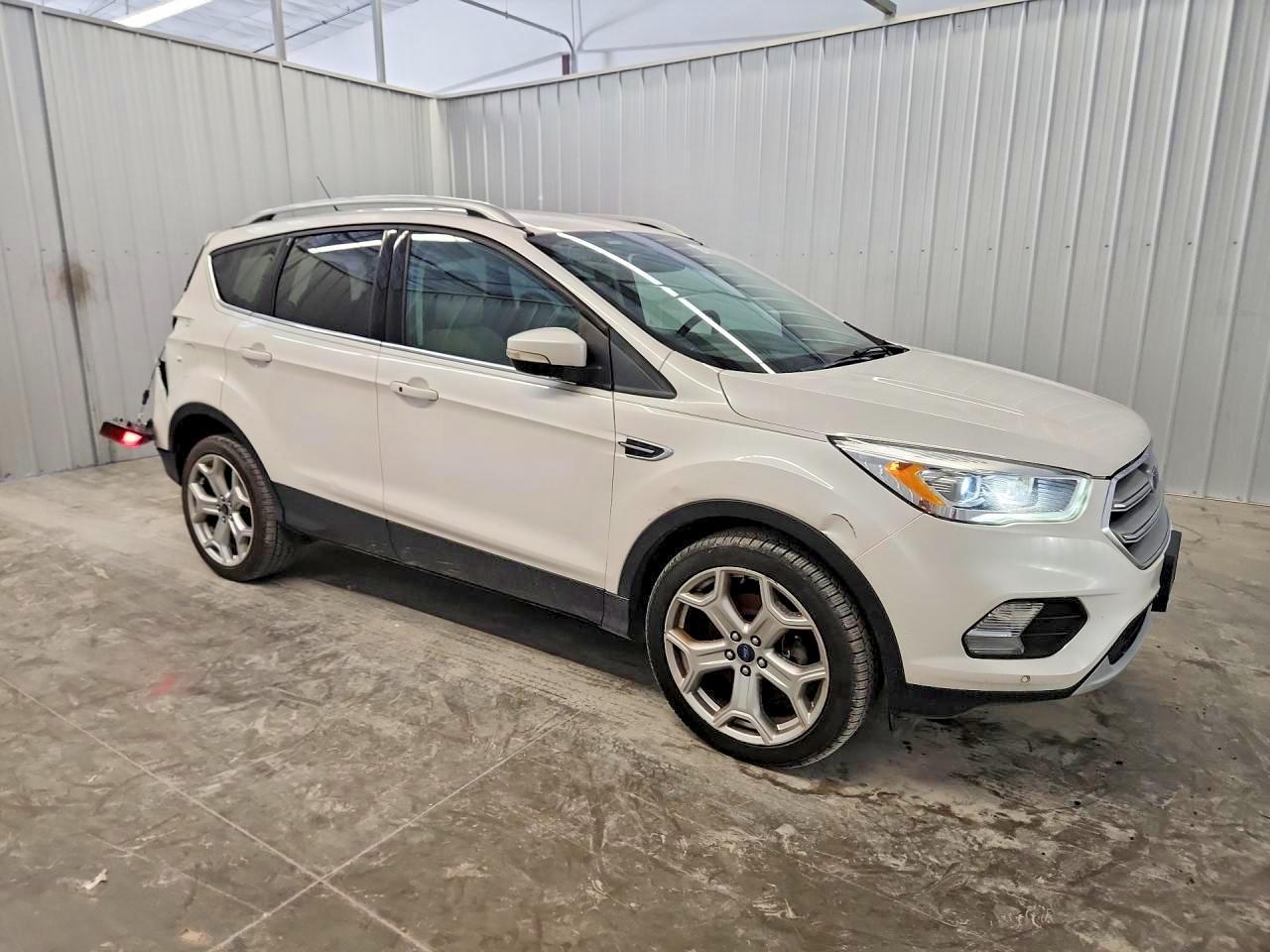 2019 Ford Escape Titanium - Фото 4