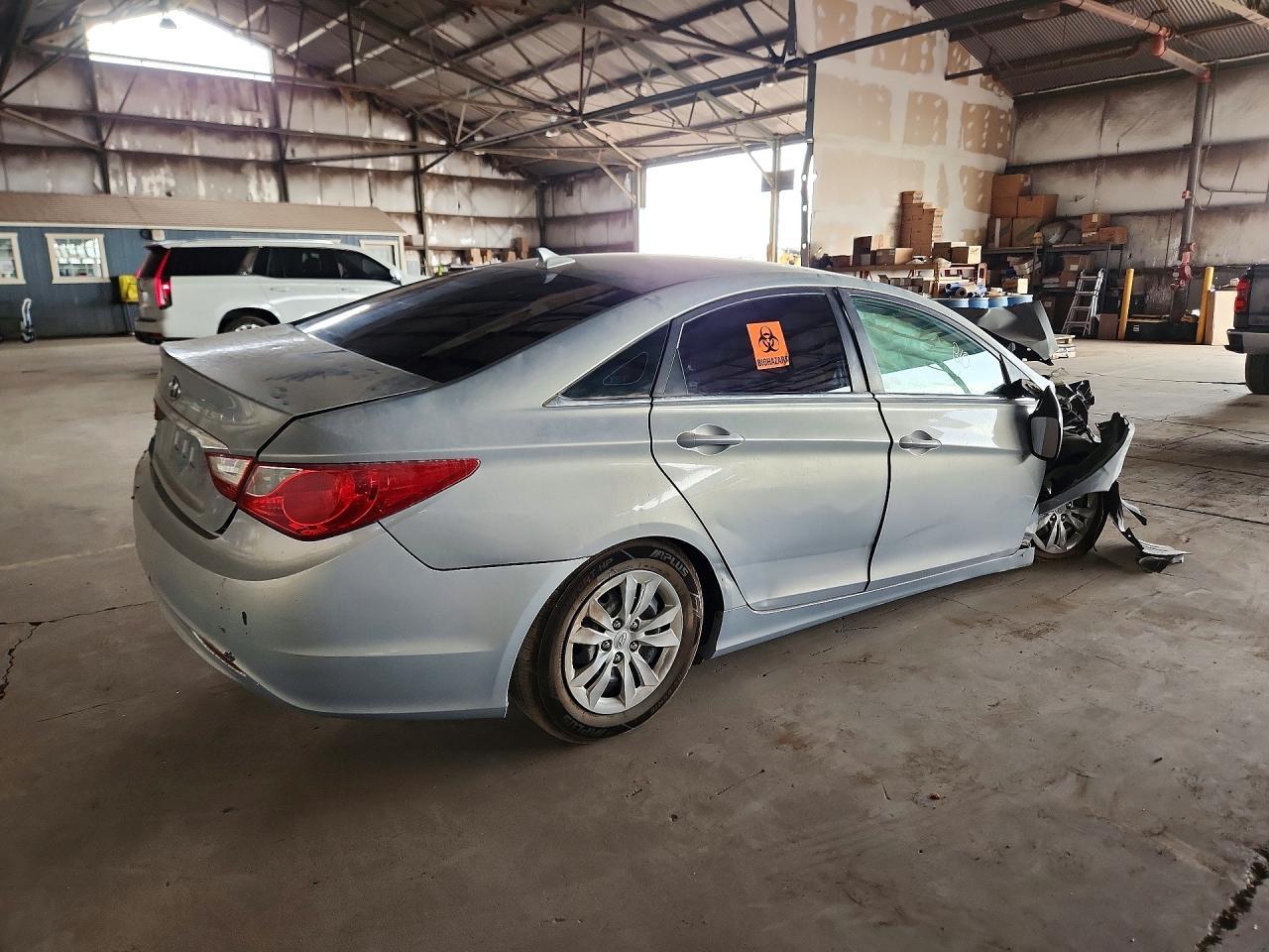 2011 Hyundai Sonata Gls - Фото 3