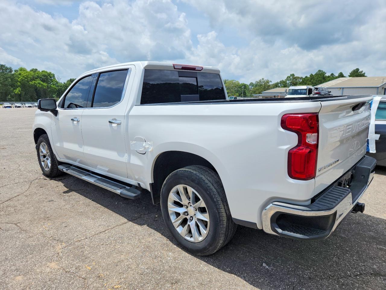 2019 Chevrolet Silverado K1500 Ltz - Image 2