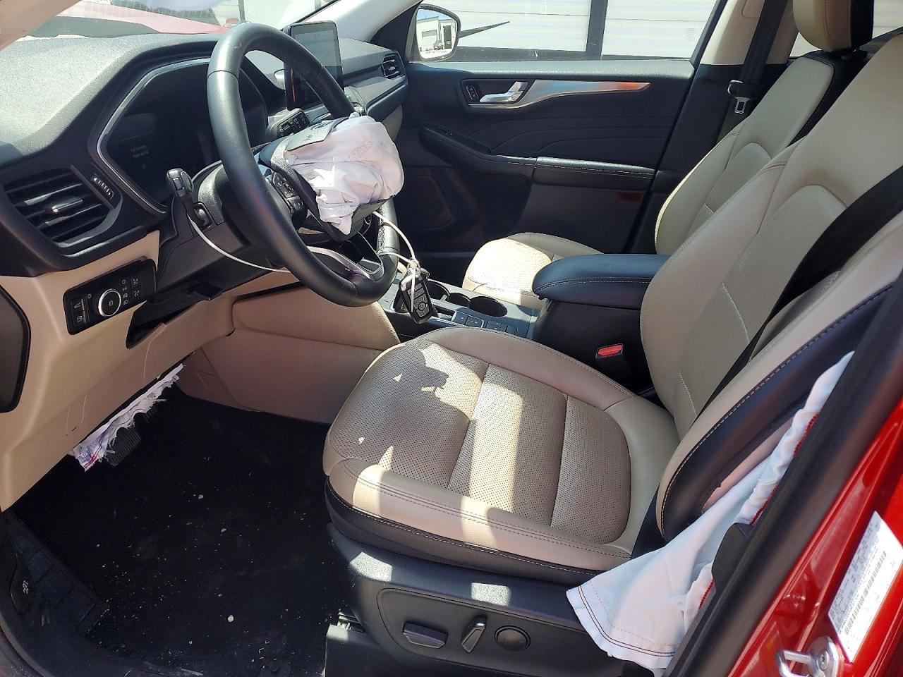 2021 Ford Escape Titanium - Фото 7
