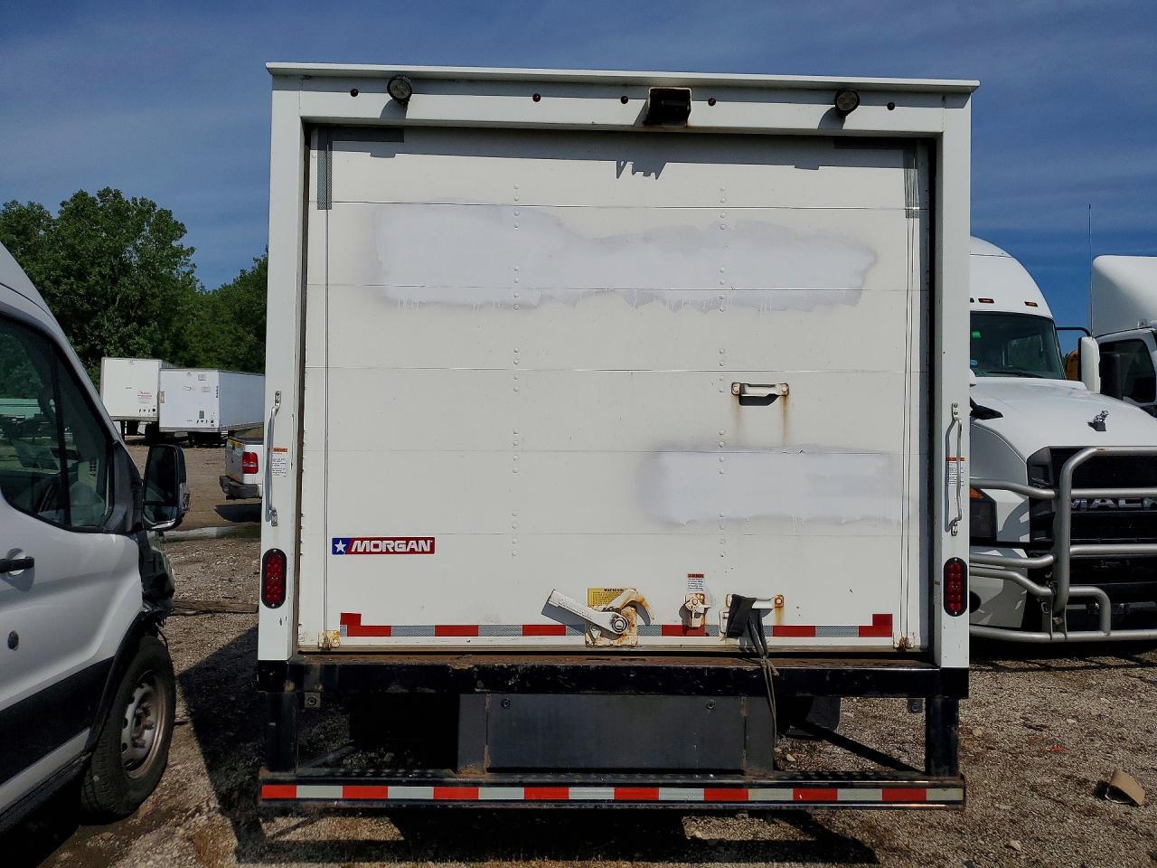 2021 Ford E350 Box Truck - Image 6