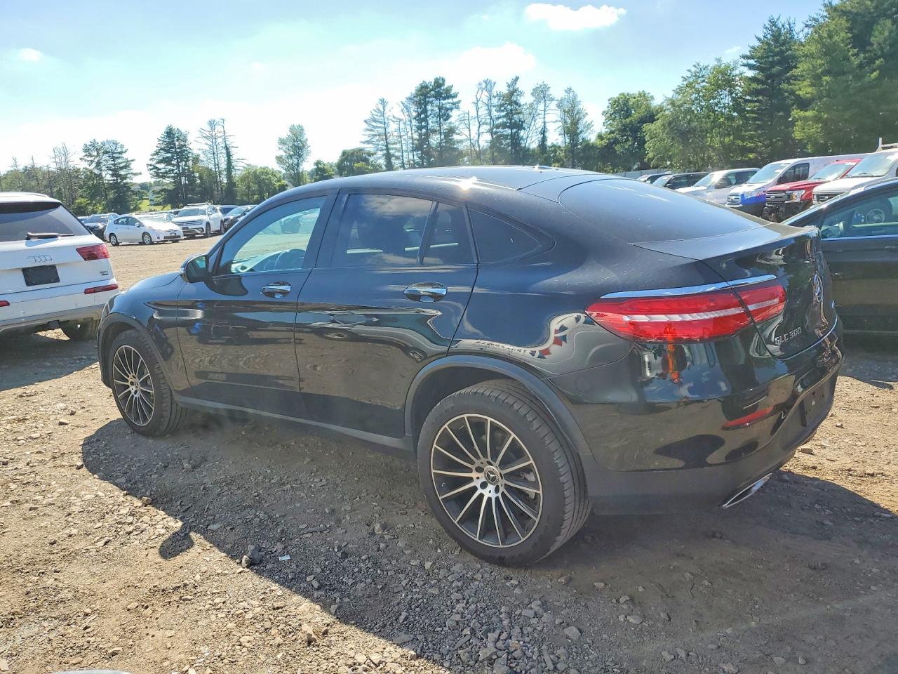 2019 Mercedes-Benz Glc Coupe 300 4Matic - Фото 2