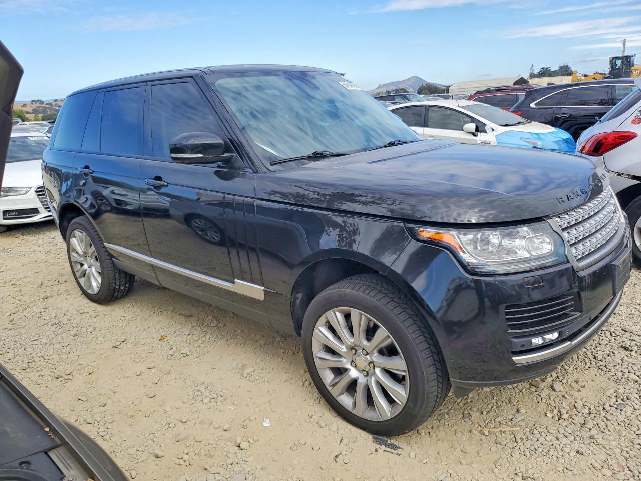 2014 Land Rover Range Rover Supercharged - Image 4
