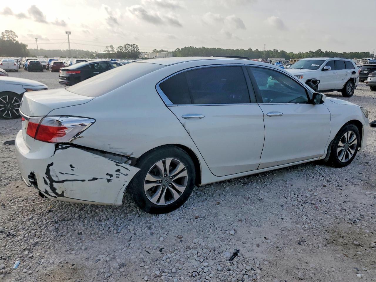 2015 Honda Accord Lx - Фото 3