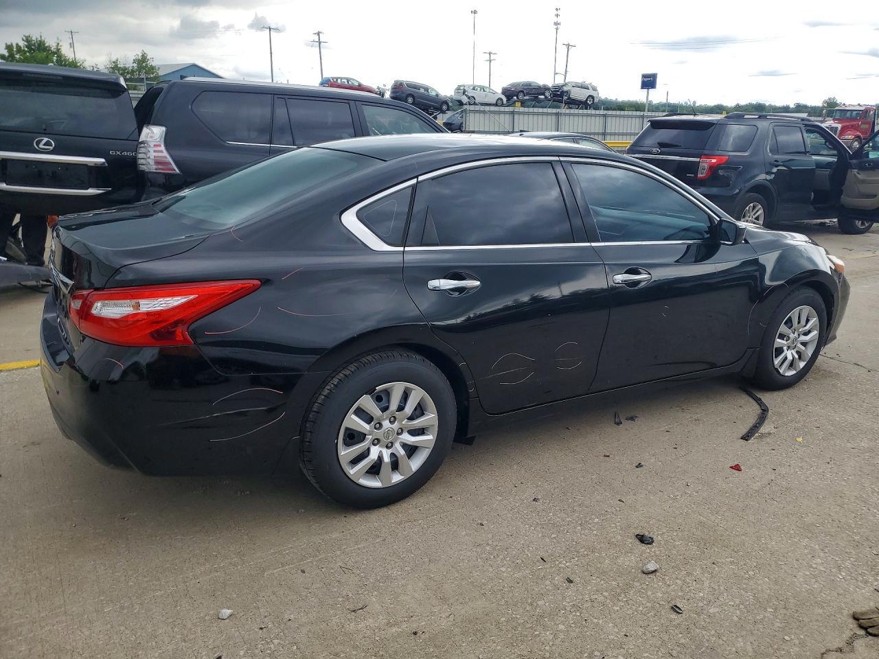 2017 Nissan Altima 2.5 S - Фото 3