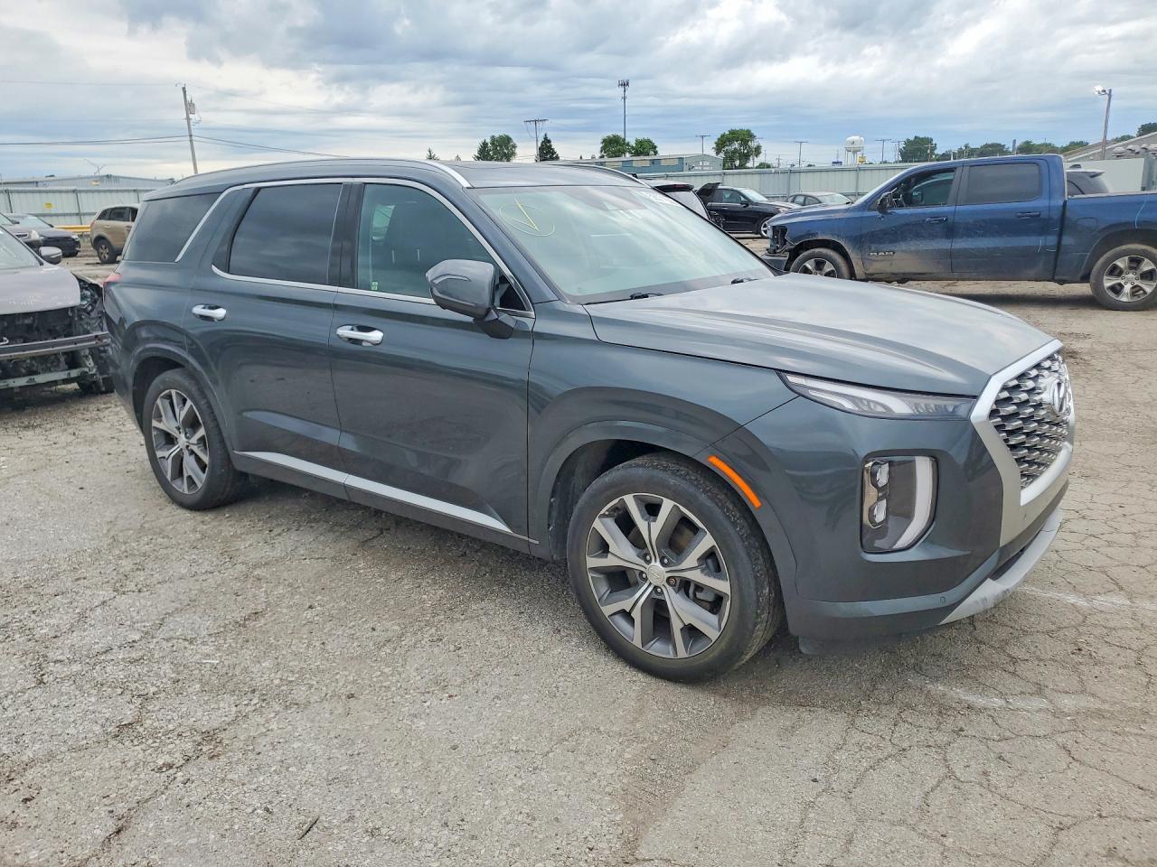 2022 Hyundai Palisade Limited - Image 4