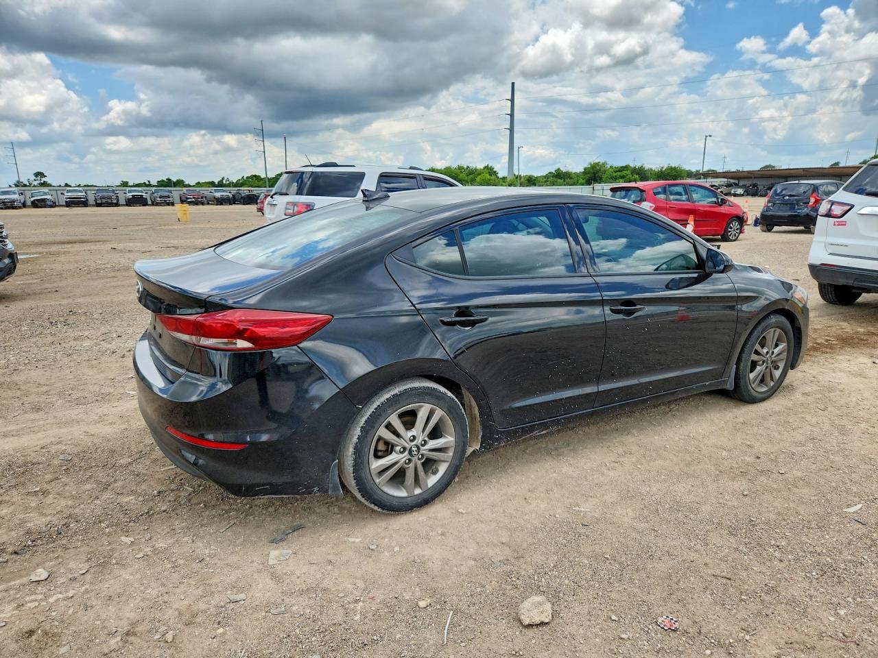2018 Hyundai Elantra Value Edition - Image 3
