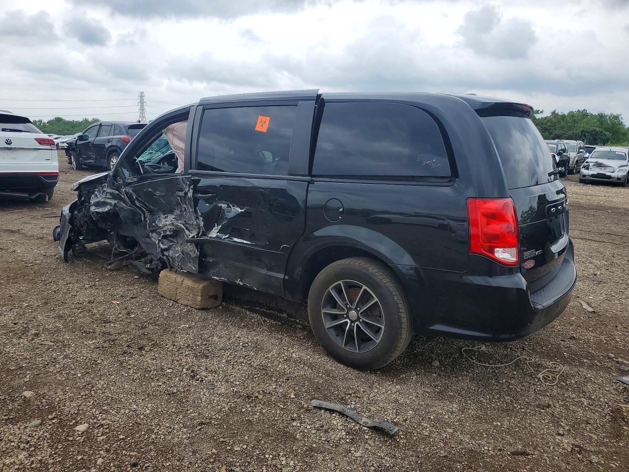 2017 Dodge Grand Caravan Se - Фото 2