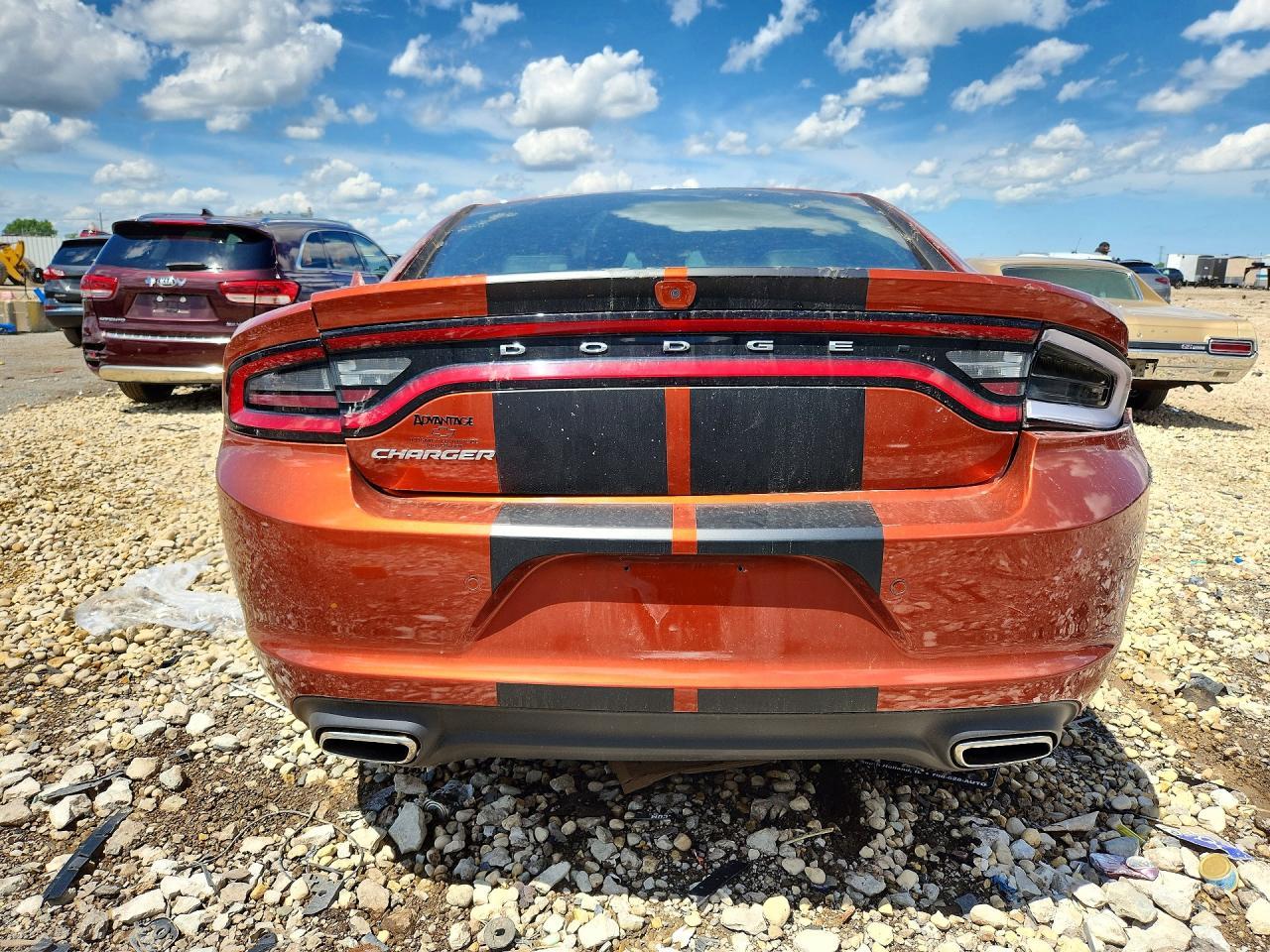 2021 Dodge Charger Sxt - Фото 6