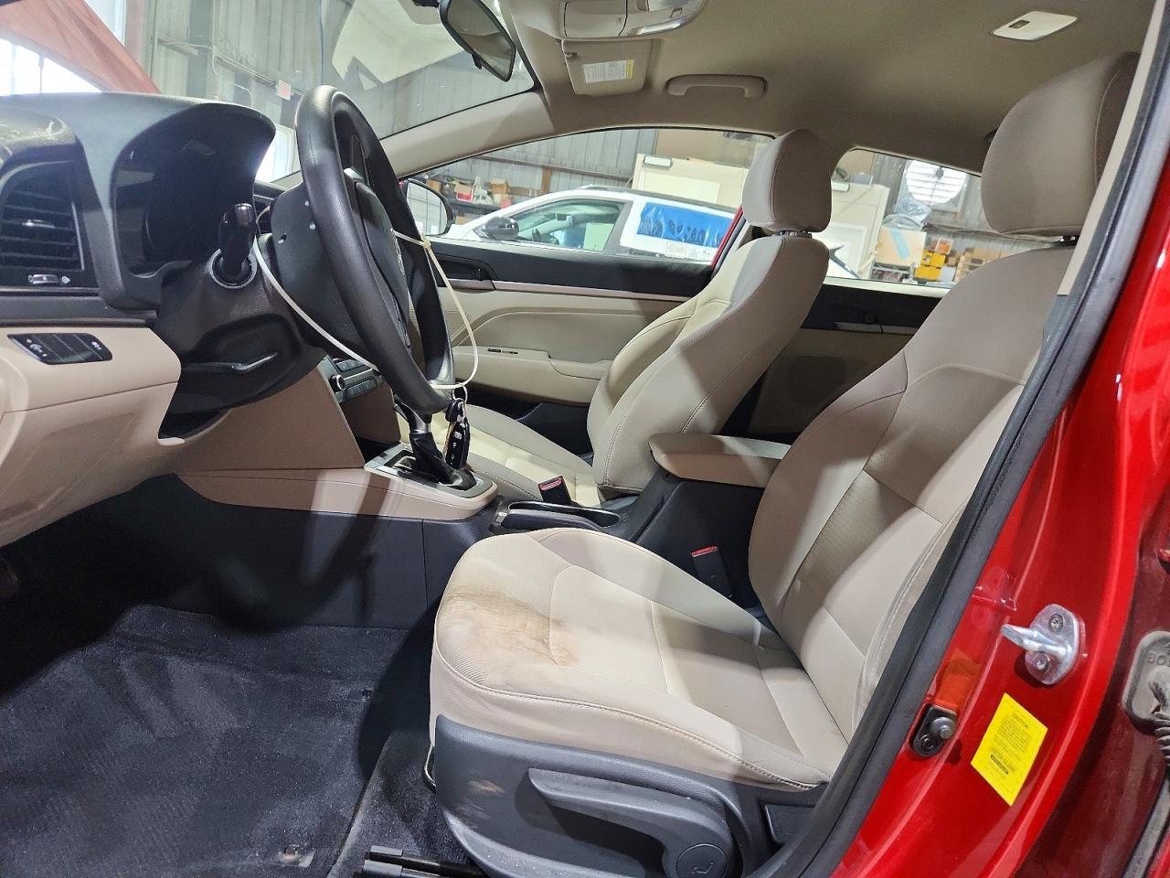 2017 Hyundai Elantra Se - Image 7