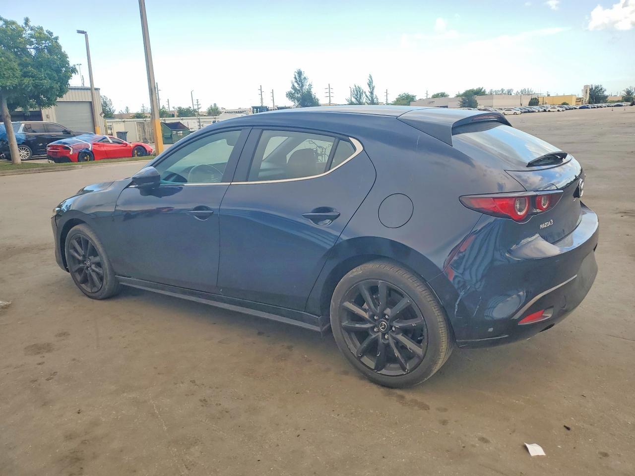 2024 Mazda 3 Select Sport - Image 2
