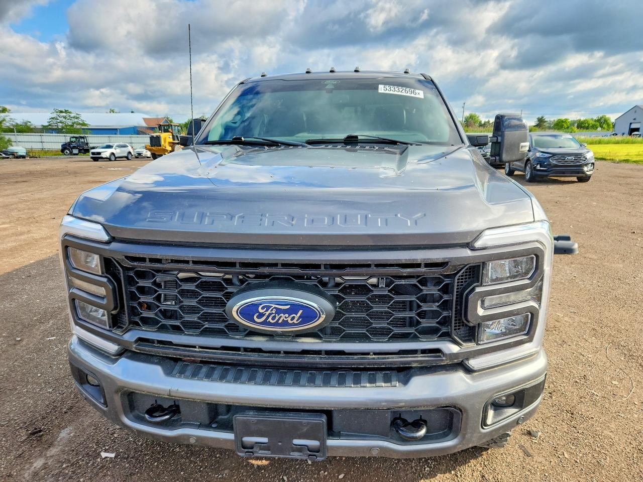 2024 Ford F250 Super Duty - Фото 5