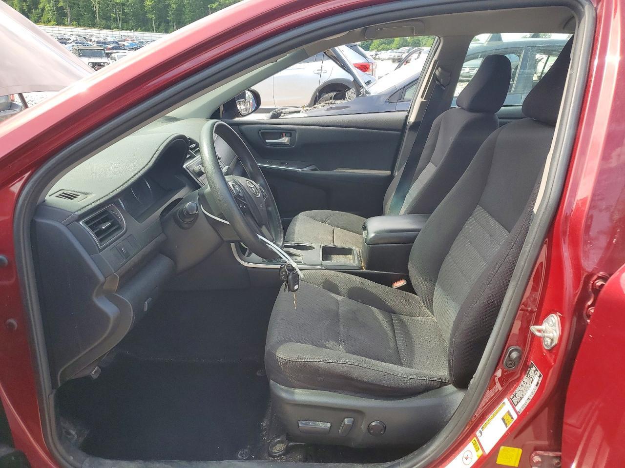 2016 Toyota Camry Le - Image 7