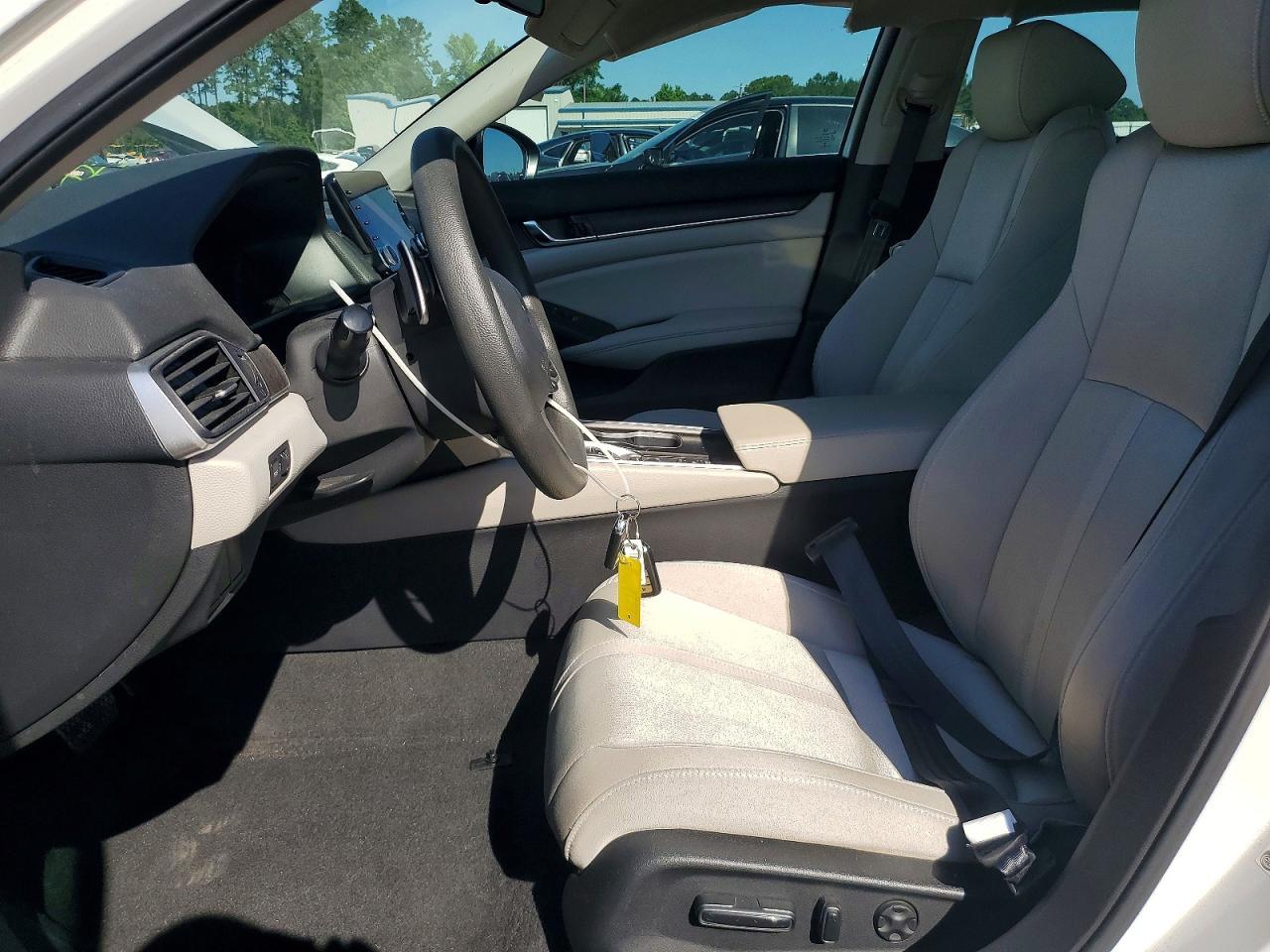 2020 Honda Accord Hybrid Ex - Фото 7