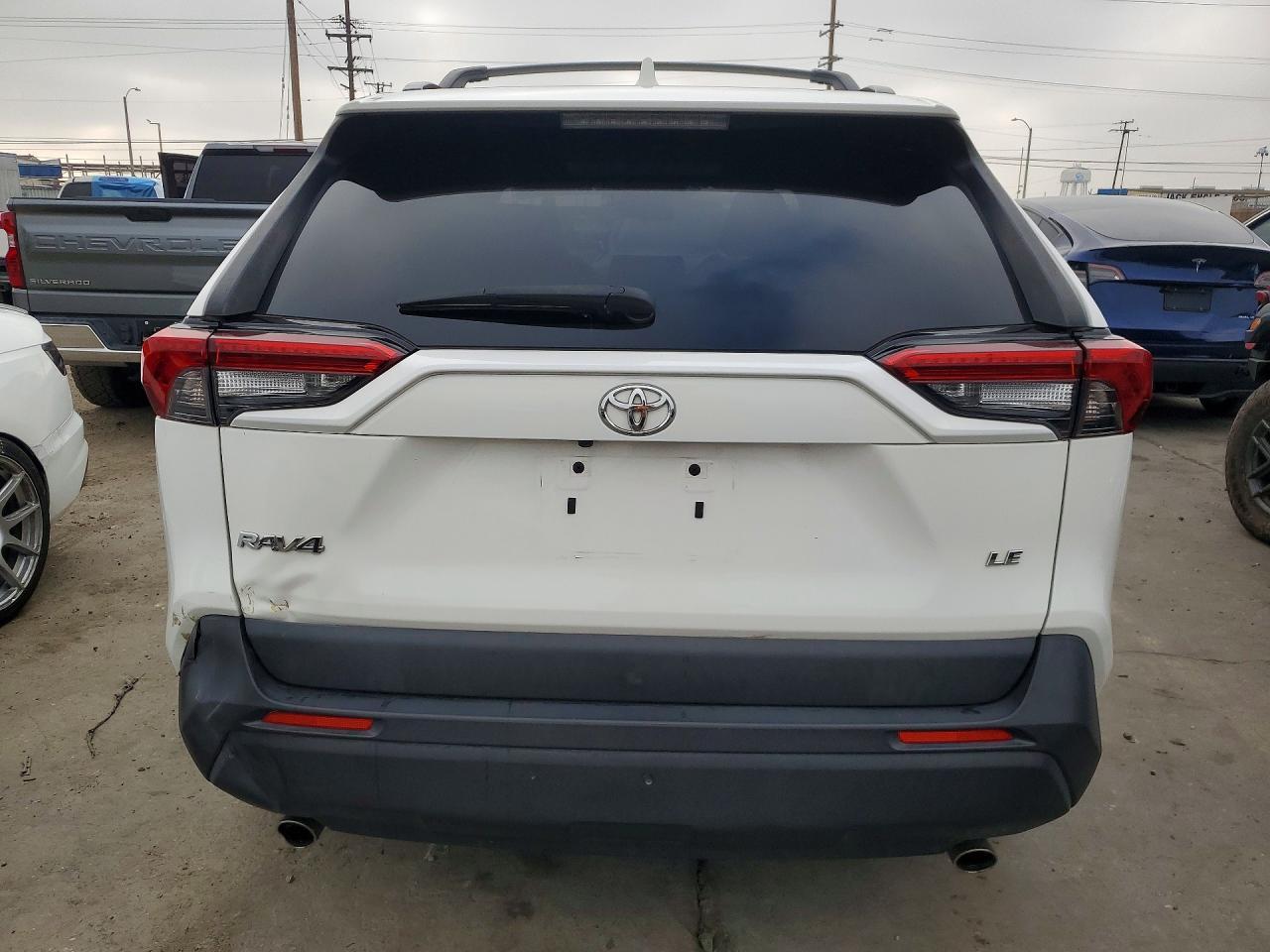 2019 Toyota Rav4 Le - Фото 6