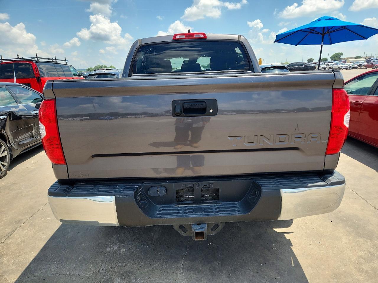 2020 Toyota Tundra Crewmax Sr5 - Фото 6