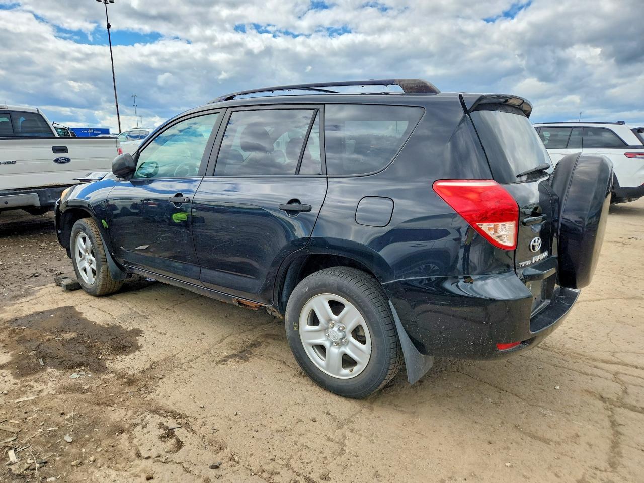 2006 Toyota Rav4 Base - Image 2