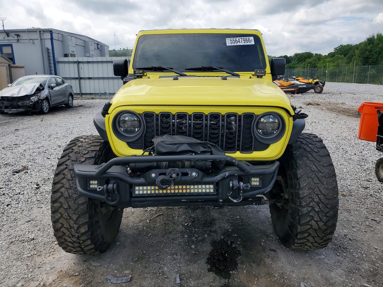 2024 Jeep Wrangler Sport - Фото 5