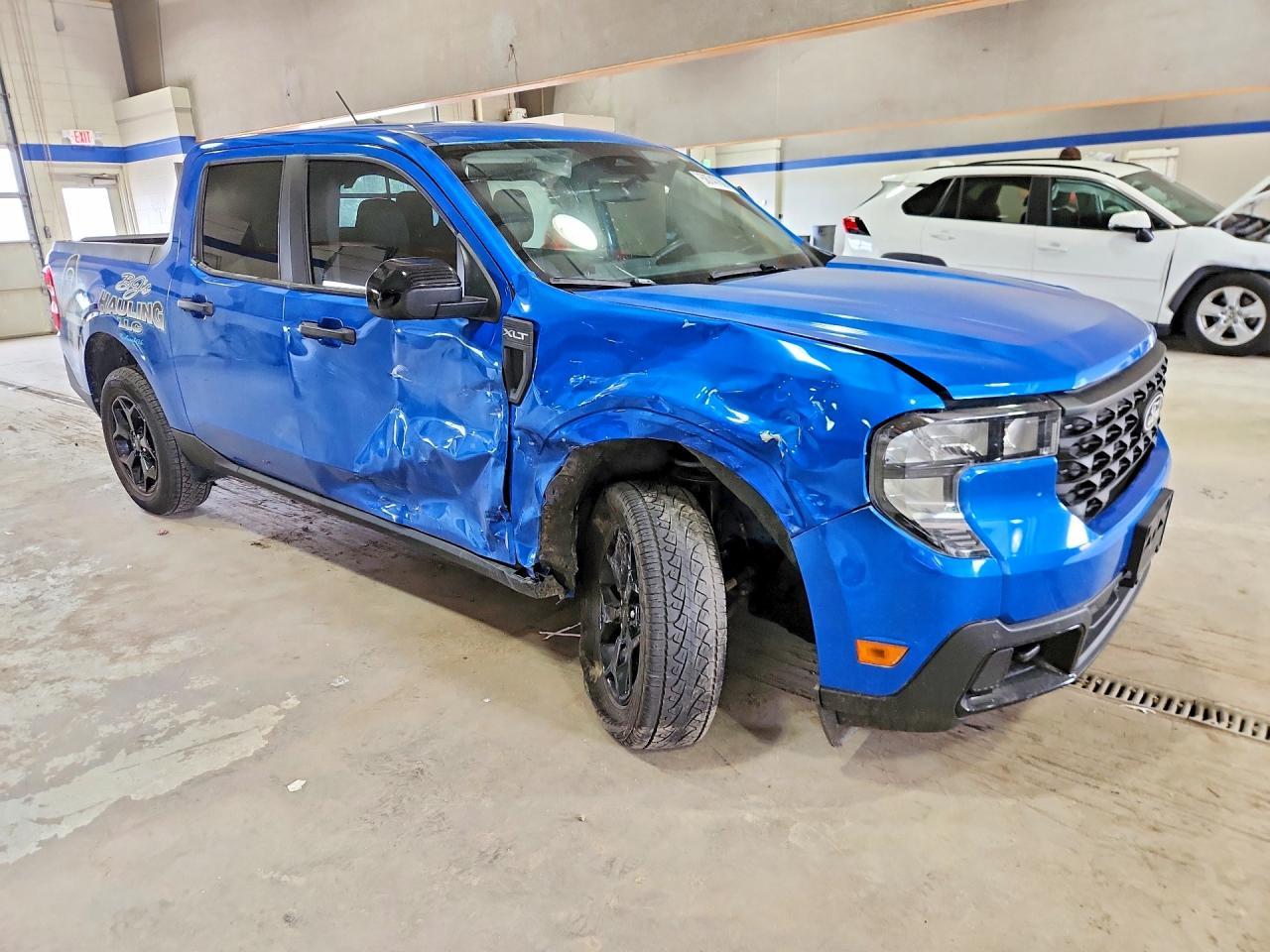 2025 Ford Maverick Xlt - Image 4