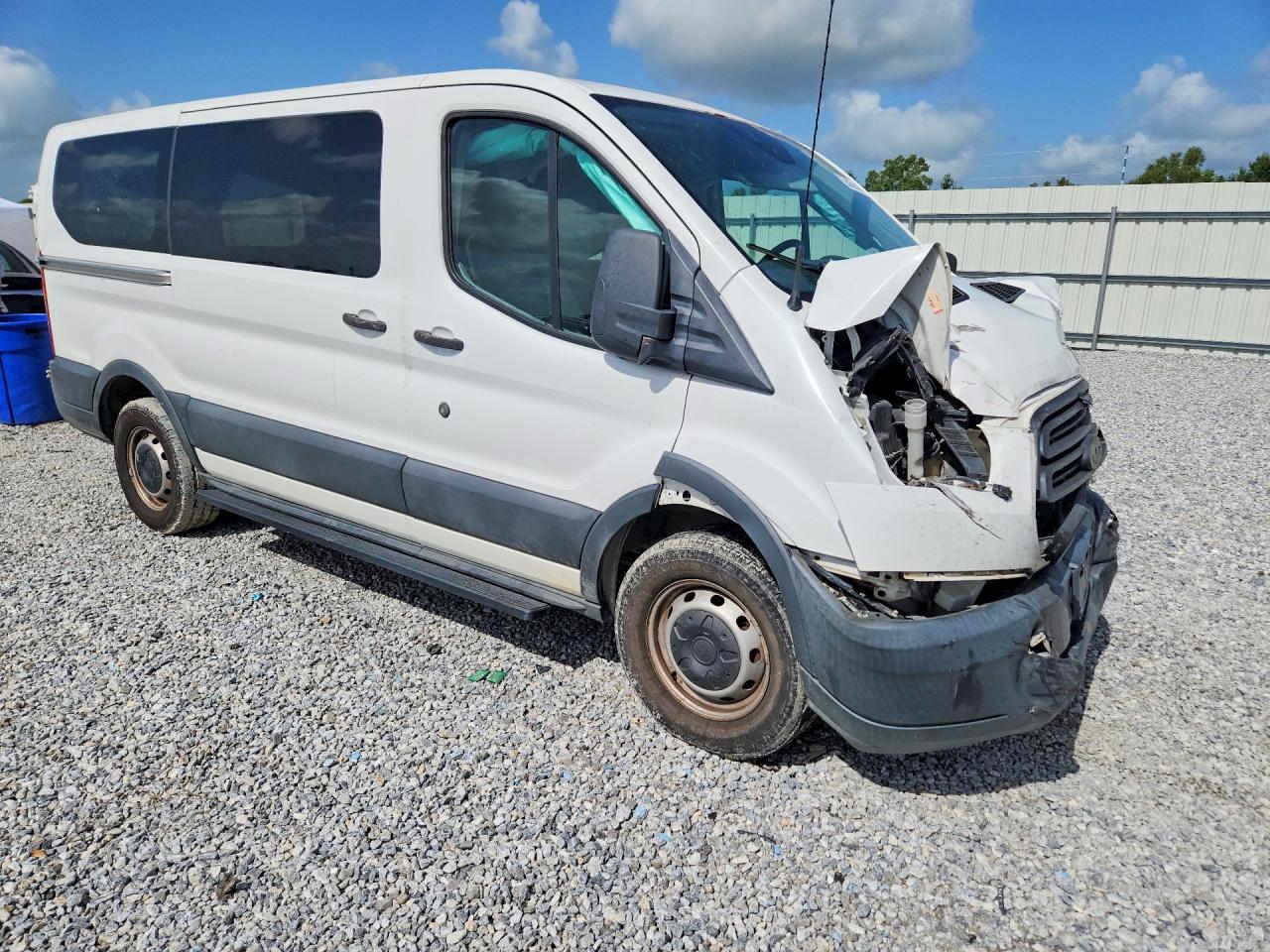 2016 Ford Transit T-150 - Фото 4