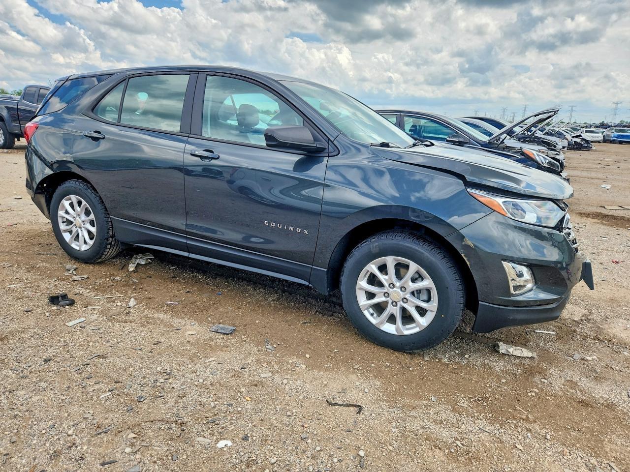 2020 Chevrolet Equinox Ls - Фото 4