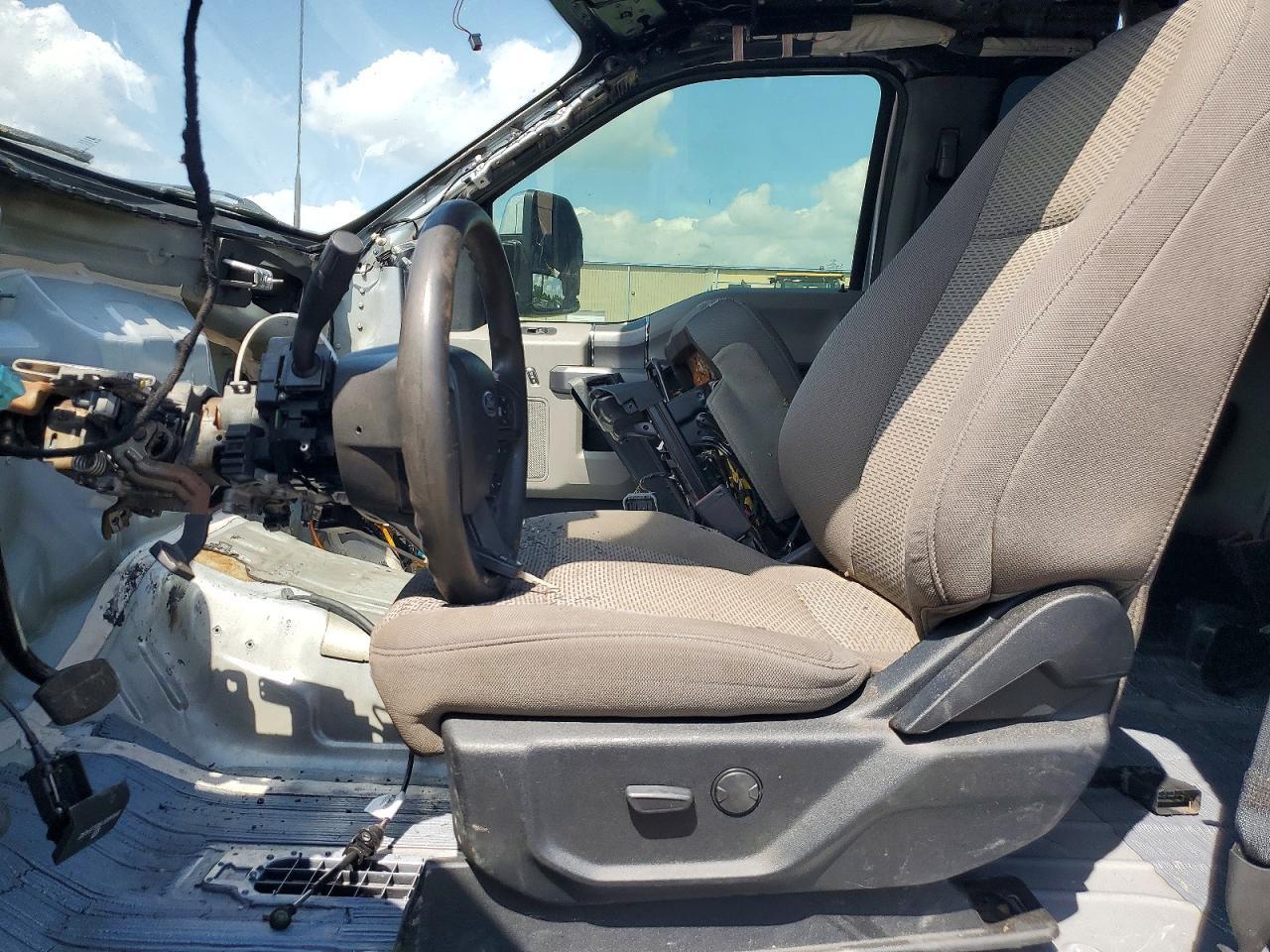 2021 Ford F250 Super Duty - Image 7