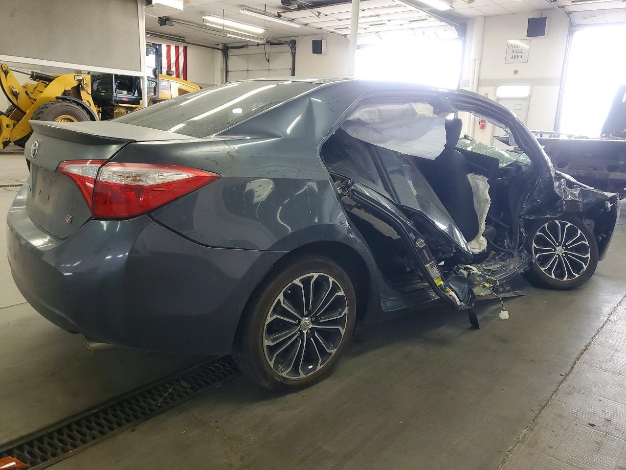 2015 Toyota Corolla S Plus - Фото 3