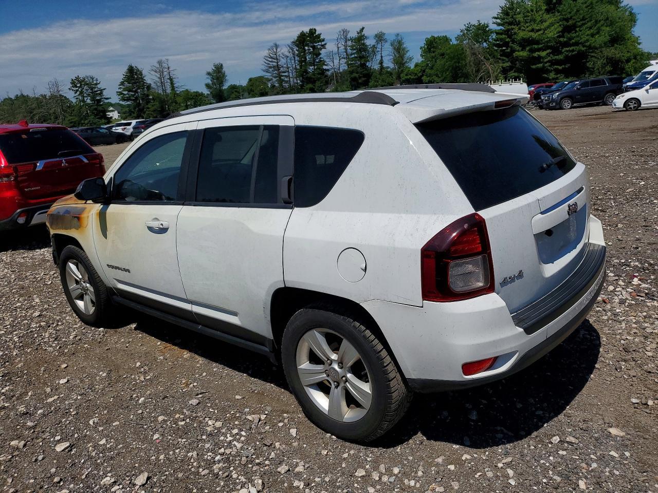 2015 Jeep Compass Sport - Фото 2