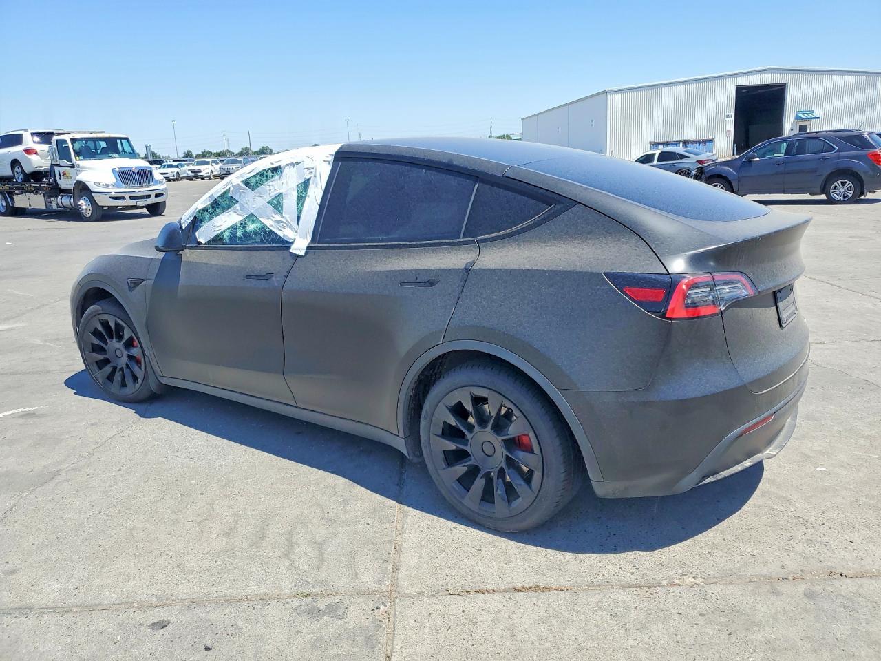 2021 Tesla Model Y - Фото 2