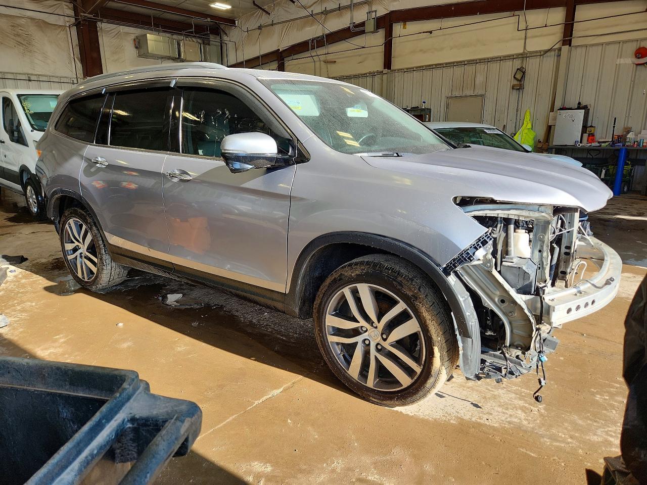 2016 Honda Pilot Touring - Image 4