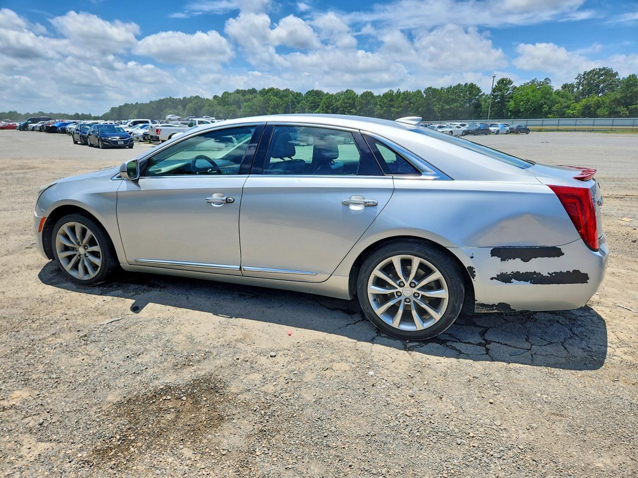 2017 Cadillac Xts Luxury - Фото 2
